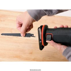 BLACK+DECKER Werkzeuge 20 V max. Stromanschluss, 7/8 Zoll Akku-Säbelsäge TL4V4L646
